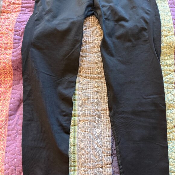 Gymshark Everday Seamless Leggings - Picture 2 of 2